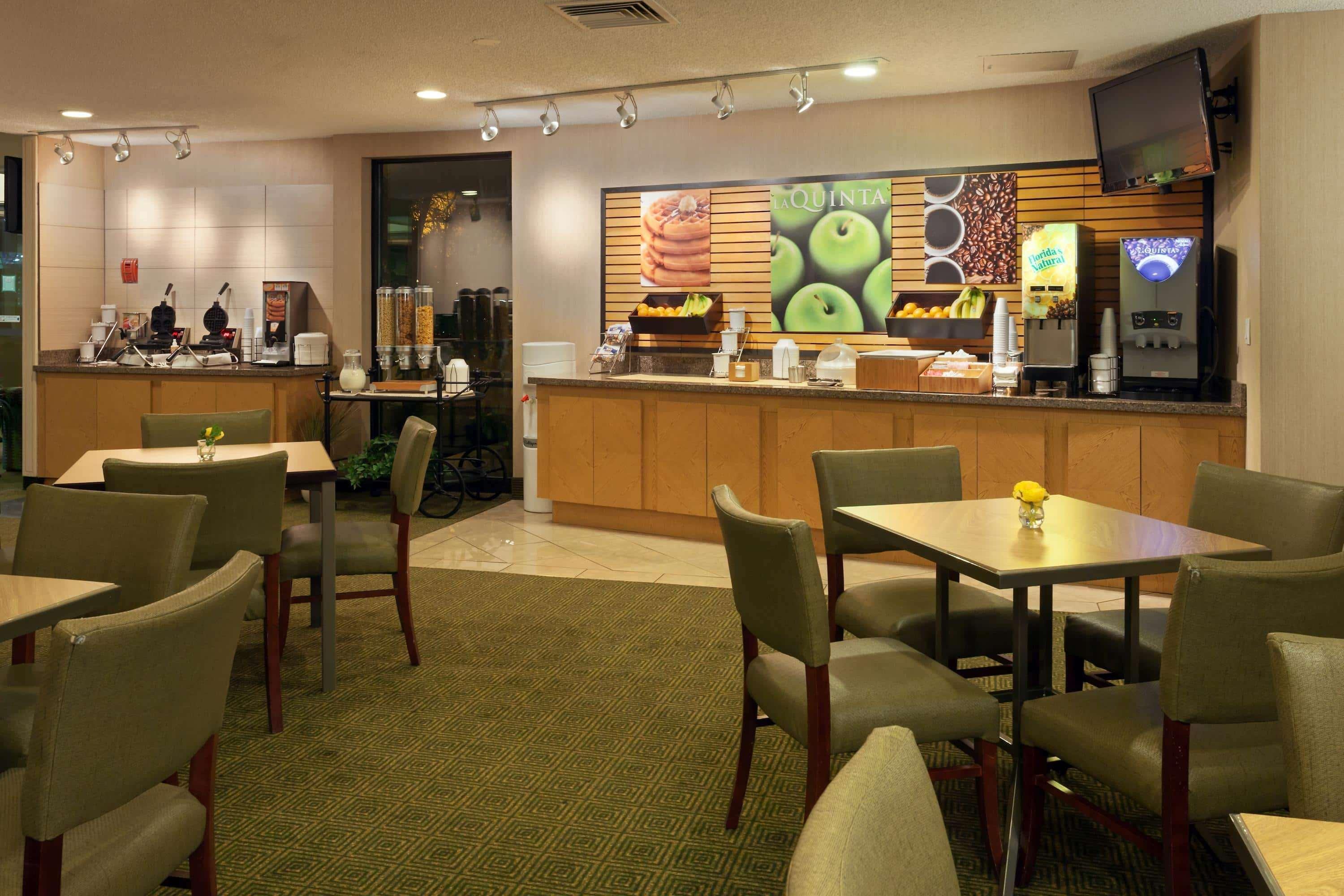 La Quinta By Wyndham Seattle Sea-Tac Airport Hotel Tukwila Exterior foto